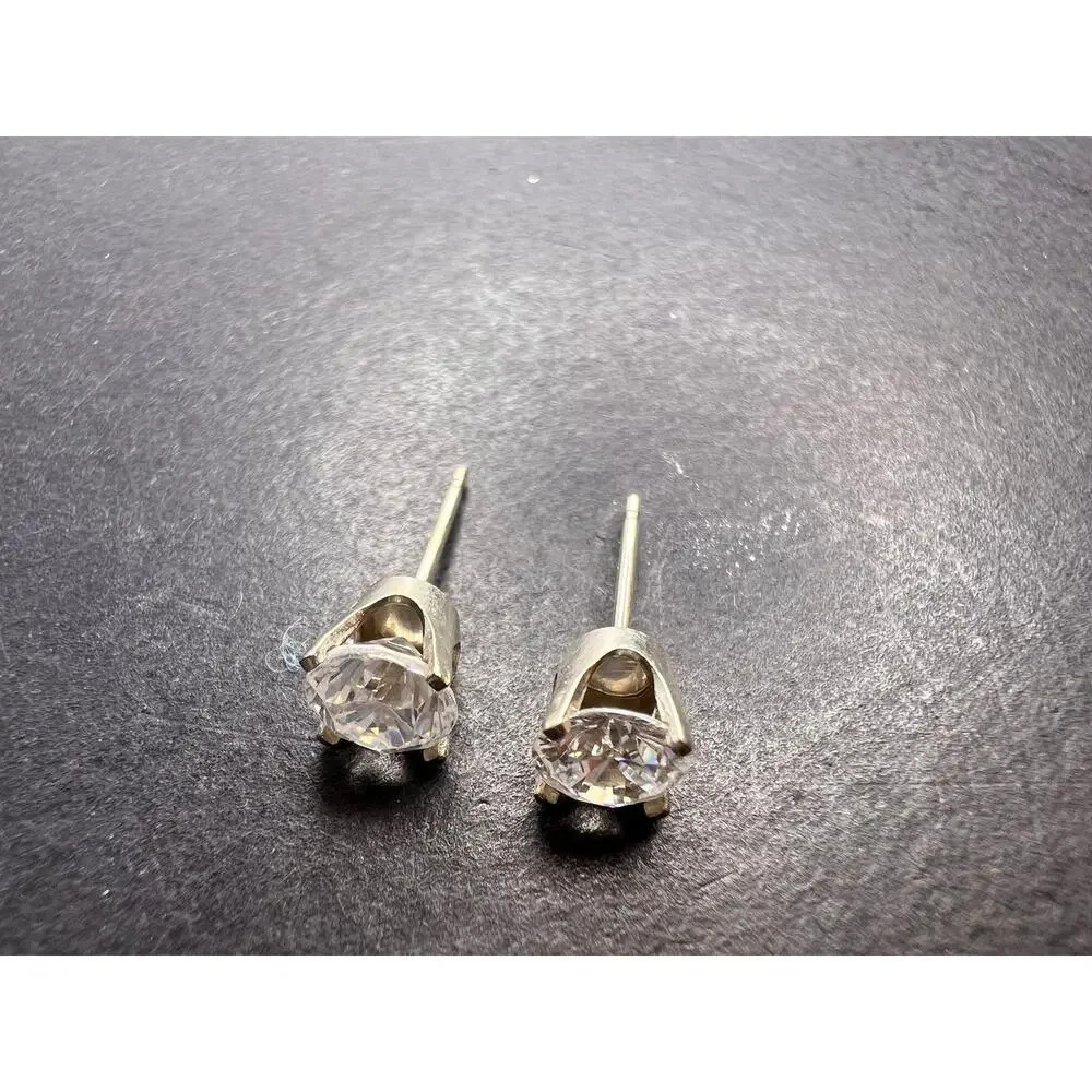 14k white gold 6mm CZ solitaire stud earrings
